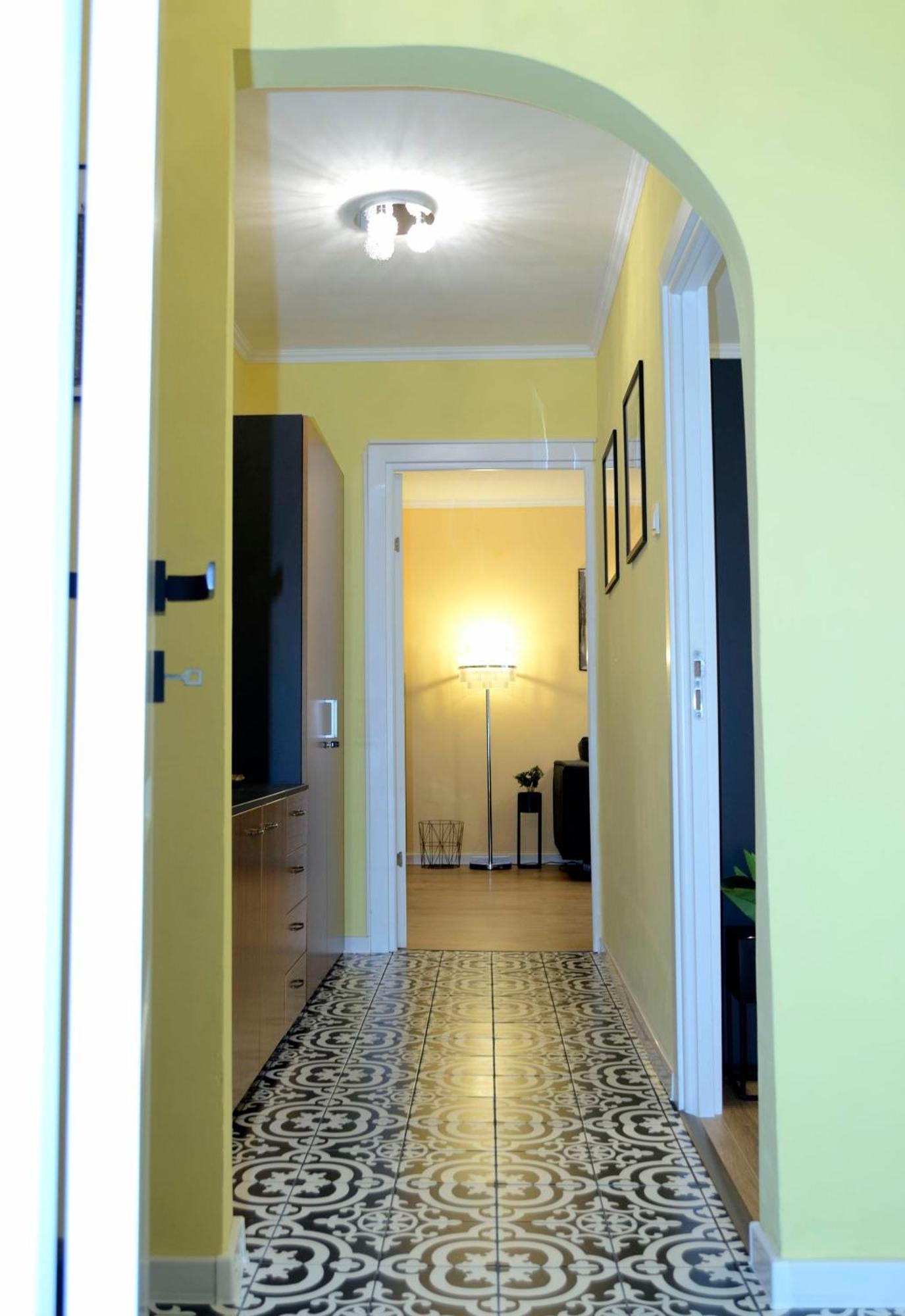 Cozy 2 Rooms Apartment Drumul Taberei بوخارست المظهر الخارجي الصورة